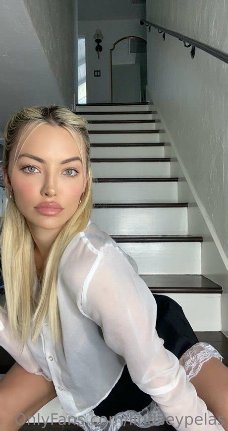 Lindsey Pelas 2,140 Leaked OnlyFans Files